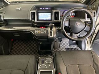 HONDA STEP WAGON 2010