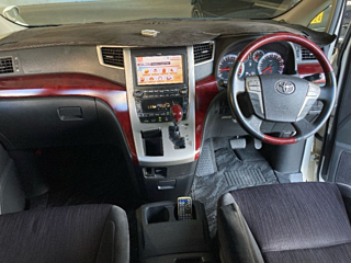 TOYOTA VELLFIRE 2008