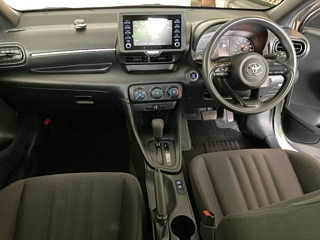 TOYOTA YARIS 2021