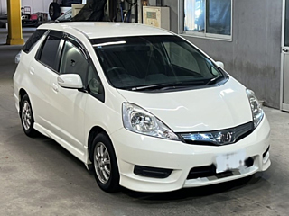 HONDA FIT SHUTTLE 2011