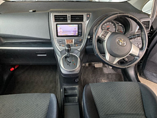 TOYOTA RACTIS 2012