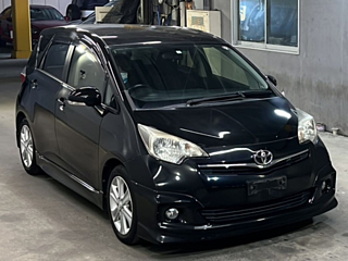 TOYOTA RACTIS 2012