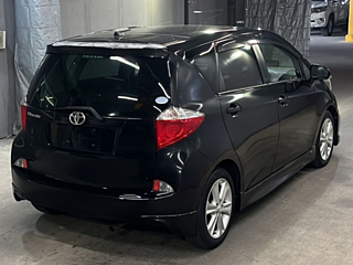 TOYOTA RACTIS 2012