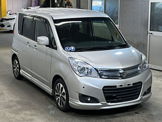 SUZUKI SOLIO 2015