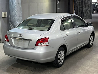 TOYOTA BELTA 2011