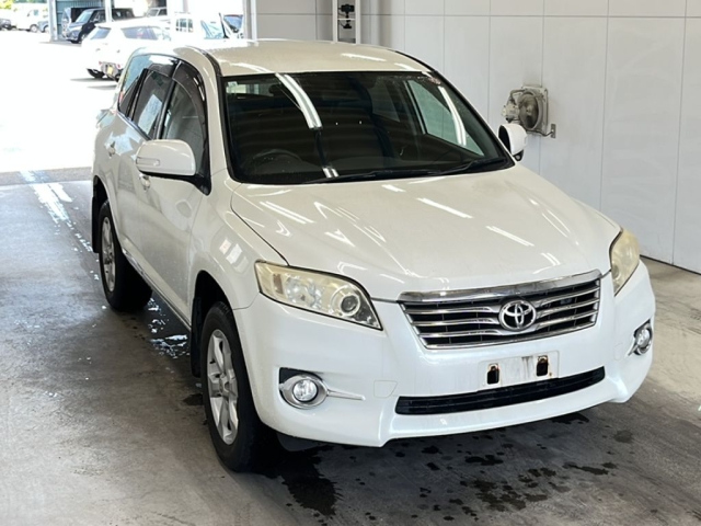 TOYOTA VANGUARD 2010