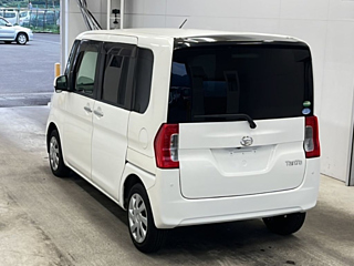 DAIHATSU TANTO 2015