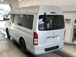 TOYOTA REGIUS ACE VAN 2009