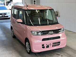 DAIHATSU TANTO 2019