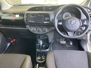 TOYOTA VITZ 2019