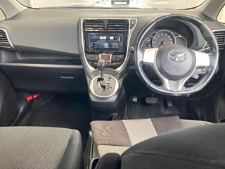 TOYOTA RACTIS 2016