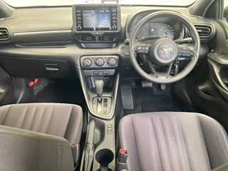 TOYOTA YARIS 2020