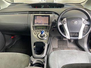 TOYOTA PRIUS 2010