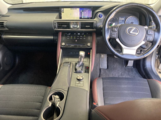 LEXUS IS 2017