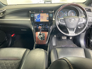 TOYOTA HARRIER 2015