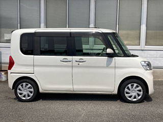 DAIHATSU TANTO 2018