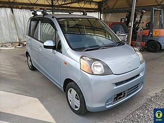 HONDA LIFE 2010