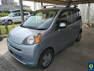 HONDA LIFE 2010