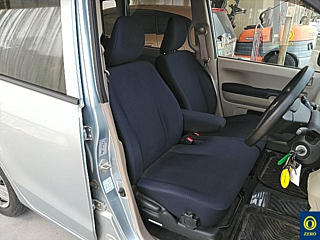 HONDA LIFE 2010