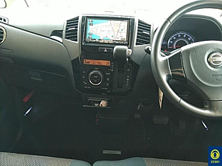 NISSAN ROOX 2010