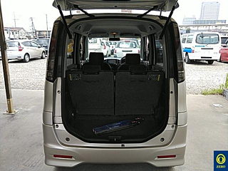 NISSAN ROOX 2010