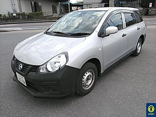 NISSAN AD 2019