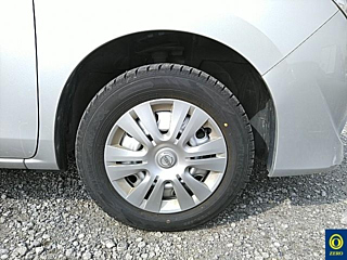 NISSAN SERENA 2015