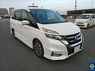 NISSAN SERENA 2017