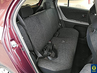 TOYOTA VITZ 2010