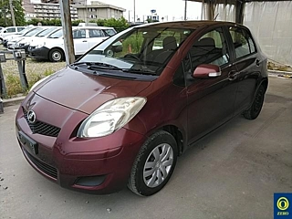 TOYOTA VITZ 2010