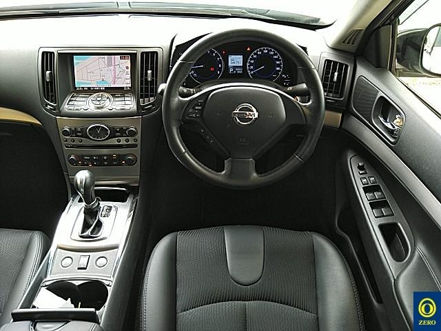 NISSAN SKYLINE 2012