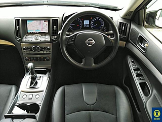NISSAN SKYLINE 2012