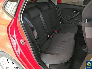 VOLKSWAGEN POLO 2010