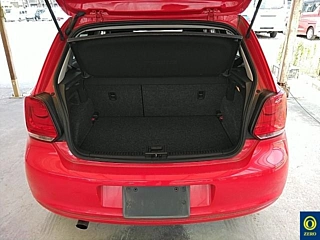 VOLKSWAGEN POLO 2010
