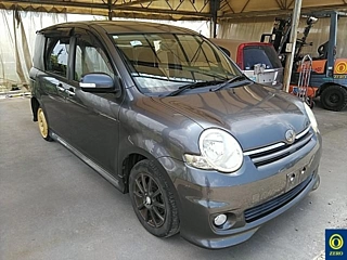 TOYOTA SIENTA 2010