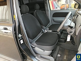 TOYOTA SIENTA 2010
