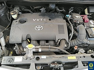 TOYOTA SIENTA 2010