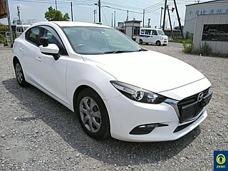 MAZDA AXELA 2017