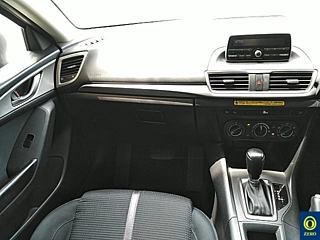 MAZDA AXELA 2017