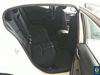 MAZDA AXELA 2017