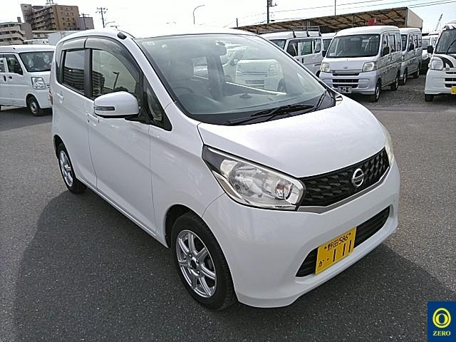 NISSAN DAYZ 2013
