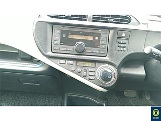 TOYOTA AQUA 2014