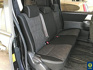 TOYOTA VOXY 2012