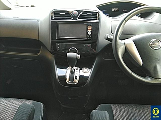 NISSAN SERENA 2014