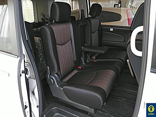 NISSAN SERENA 2014