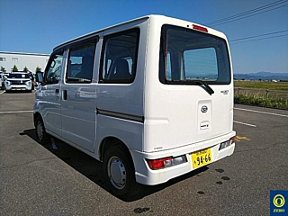 DAIHATSU HIJET VAN 2019