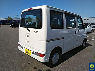 DAIHATSU HIJET VAN 2019