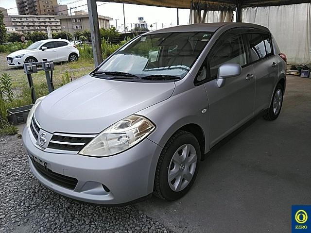 NISSAN TIIDA 2012