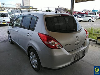 NISSAN TIIDA 2012