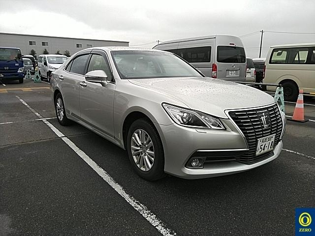 TOYOTA CROWN 2013